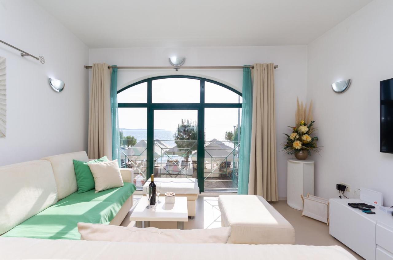 Apartment Ocean Dream By Locap Group